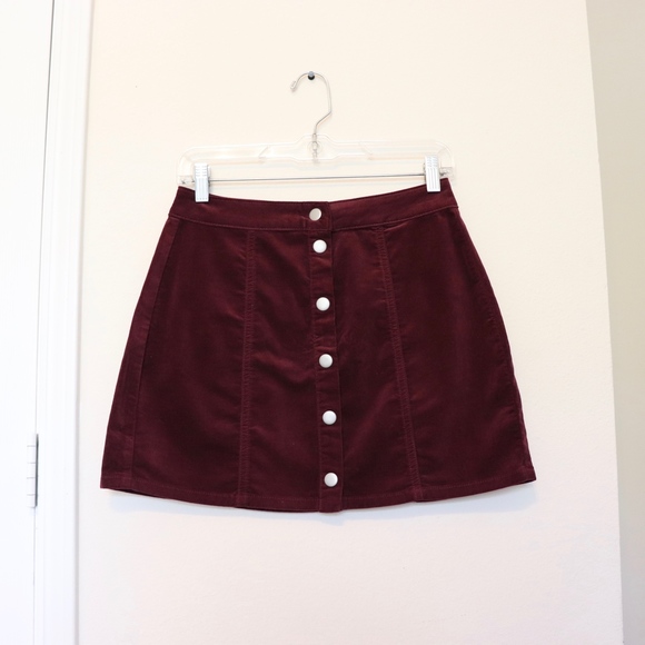 Brandy Melville Dresses & Skirts - Brandy Melville Button Front Velvet Skirt
